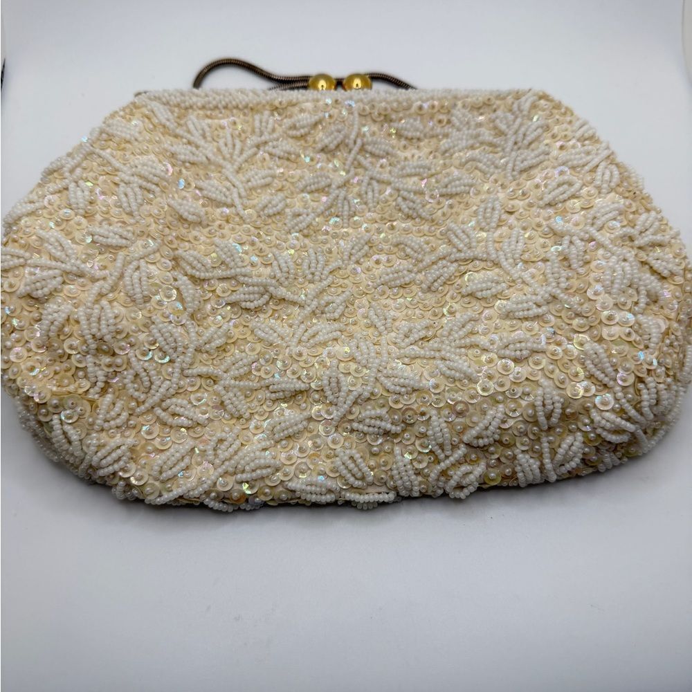 1960s Walborg white beaded clutch purse with gold tone metal‎ top!